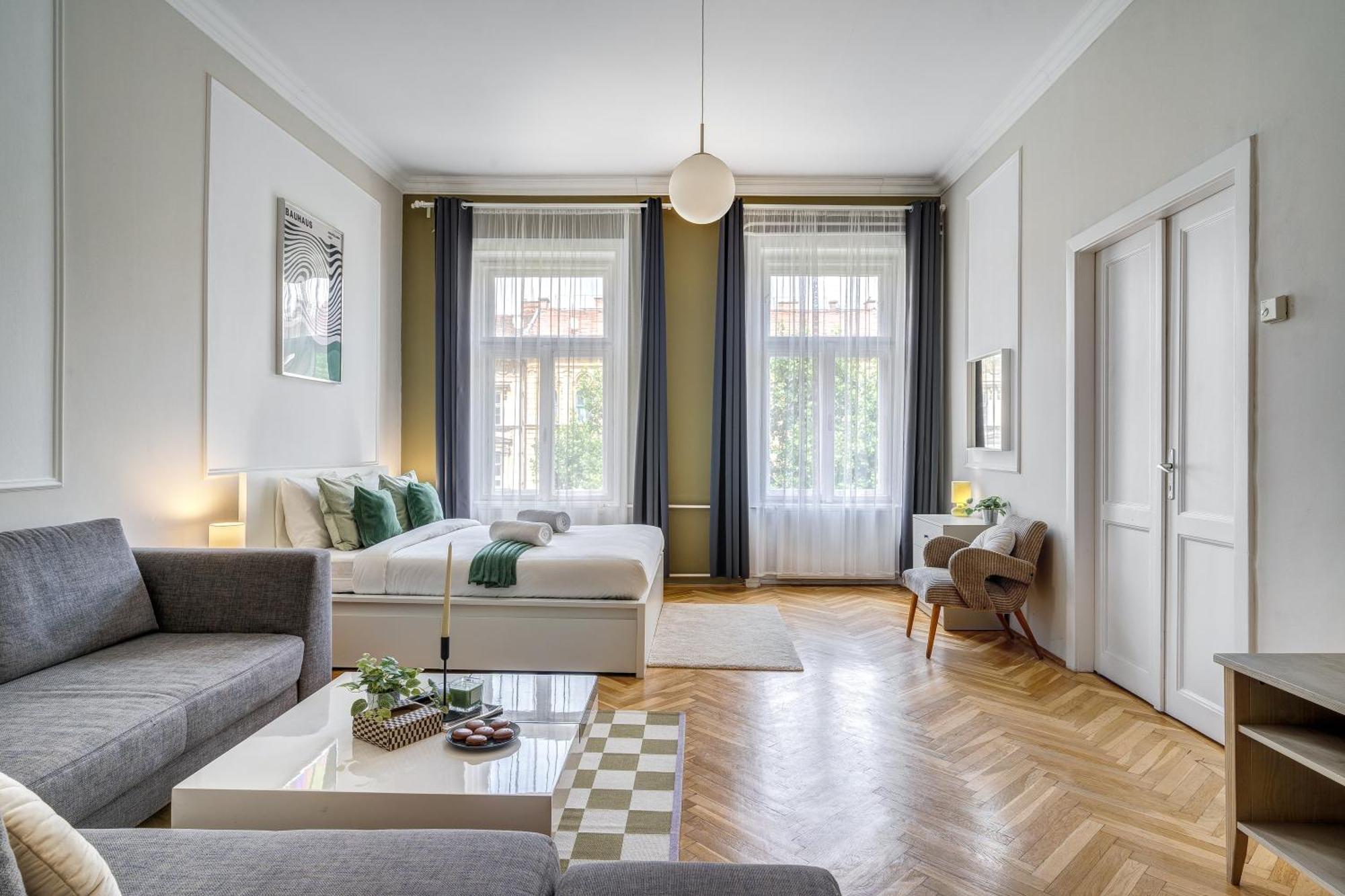 Jokai Hideaway Apartament